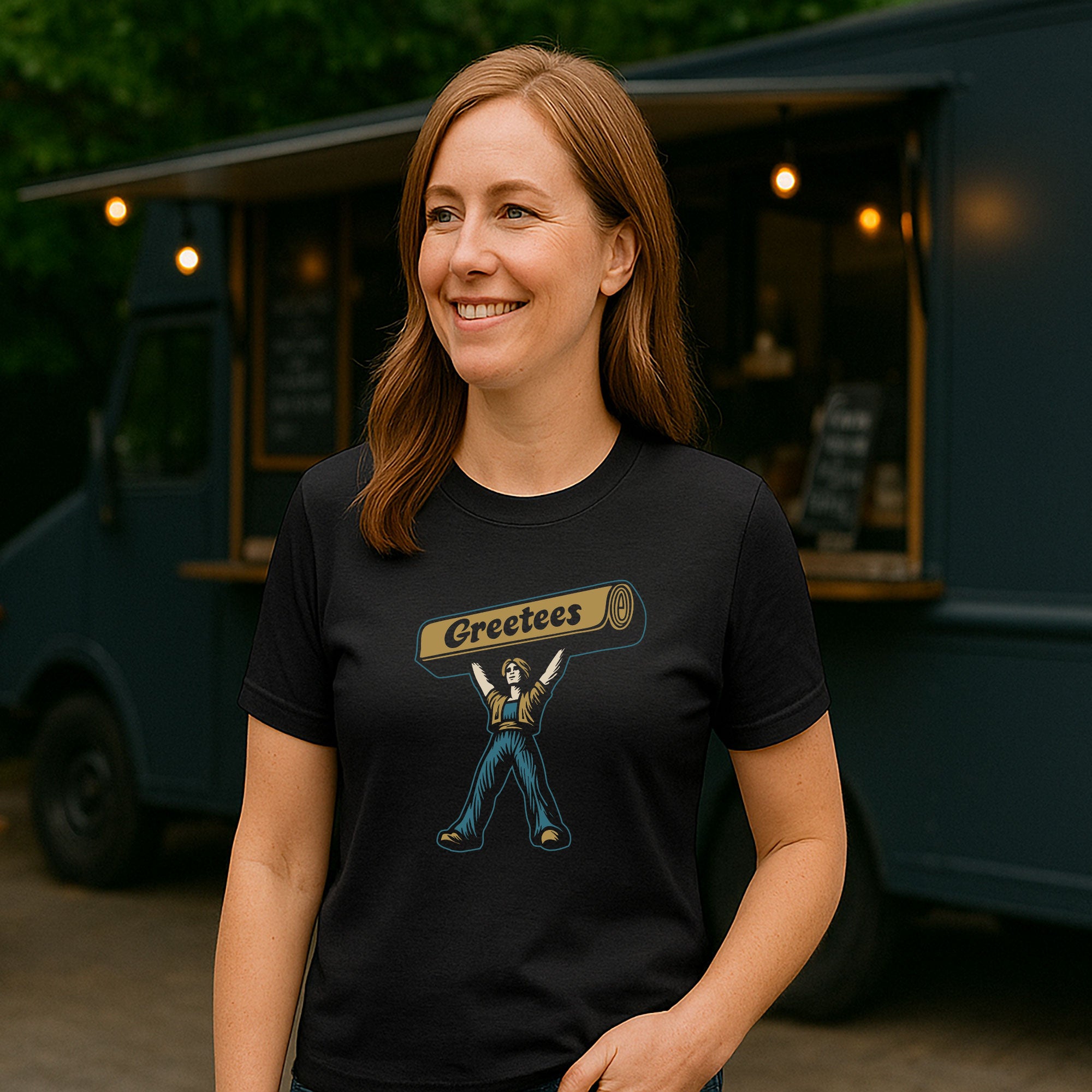 Women’s Greetees Carpet Genie T-shirt