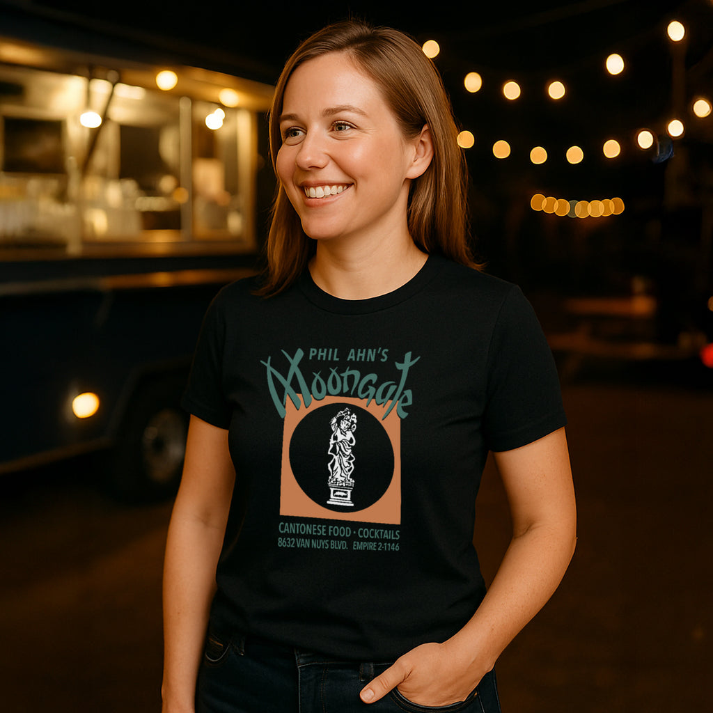 Women’s Greetees Moongate T-shirt